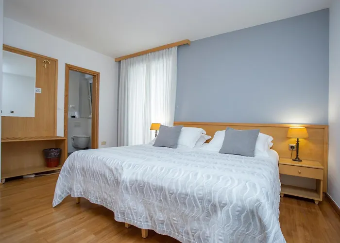 Ana Bed and breakfast 3*