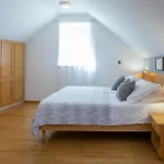 Ana 3* سبليت