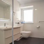 Ana 3* سبليت