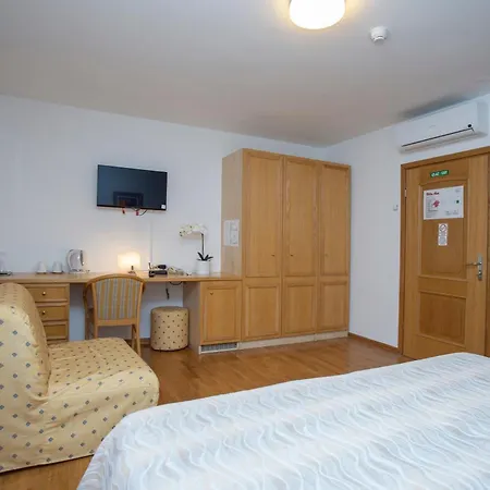 Bed & Breakfast Ana 3*